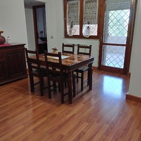 Appartamento Con Due Camere Pressi Eur Roma Exterior foto